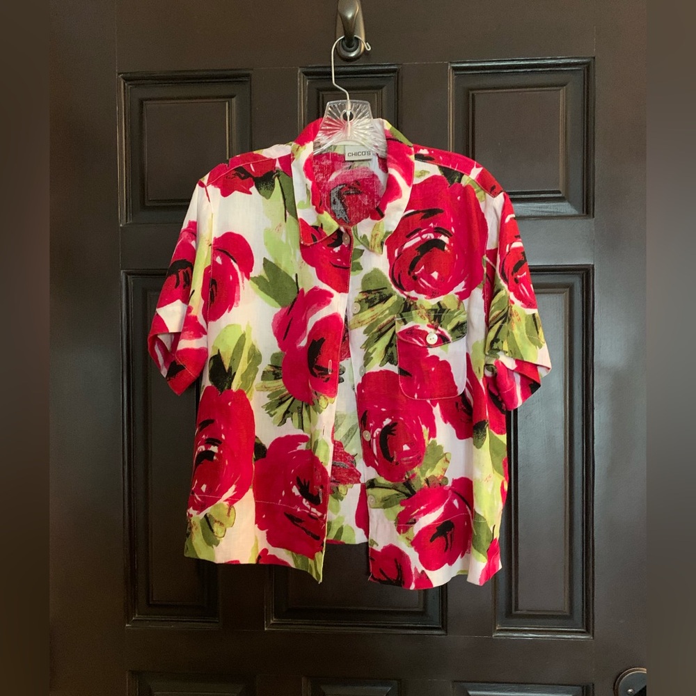 Chico's Red and Green Floral Linen Shirt size 2(L).